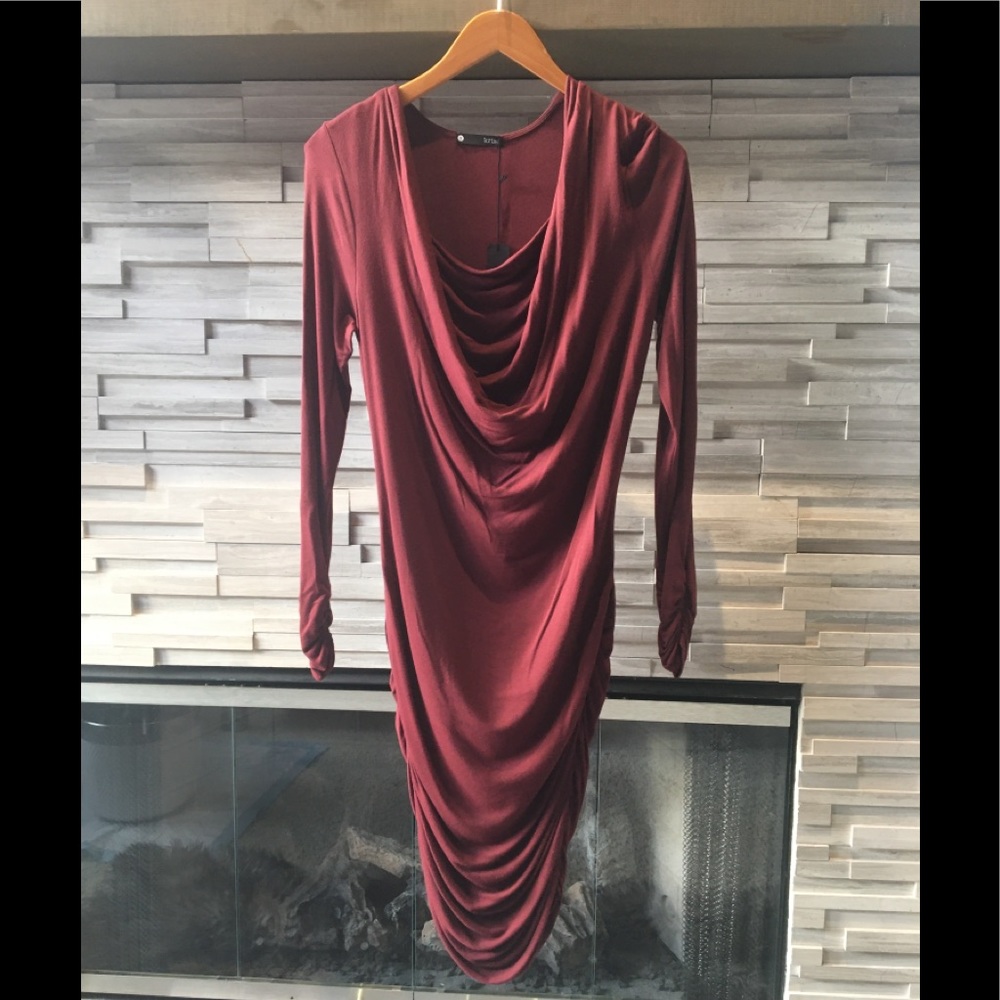 NWT Krisa wine dress